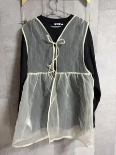 ニコアンド　チュールベスト　トップス