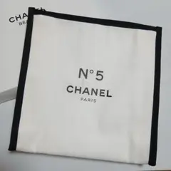 シャネル ノベルティ コスメポーチ 香水 N°5 白 CHANEL　非売品