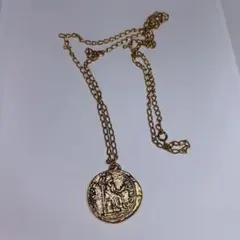 ゴールドアクセサリー メダル型ペンダントネックレス H