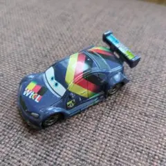 カーズ　トミカ　マックシュネル　スタンダードタイプ