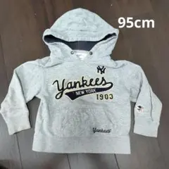 Yankees フード付きトレーナー 95cm