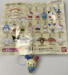 サンリオキャラクターズ めじるしアクセサリー ウサハナ　ガチャガチャ