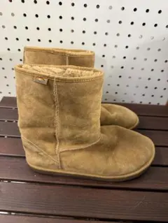 Item thumbnail for item 9f1dbf57-496b-472d-9708-46e06450bceb