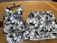 セパレート水着 黒白葉柄