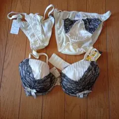 Item thumbnail for item 8b9e52c8-3d54-4de5-a3a7-0b94df0ecb87