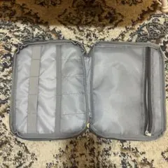 ガジェットポーチ 収納ケース グレー