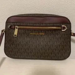 マイケルコースショルダーバッグ　MICHAEL KORS