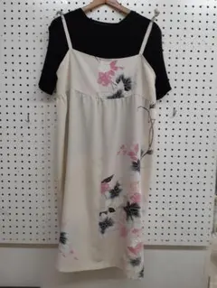 着物リメイク　花柄キャミソールワンピース　クリーム色　フリー