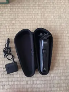 PHILIPS Series 5000 電気シェーバー 本体のみのサムネイル