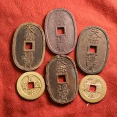 小判二朱金穴銭銅銭銀貨雑銭色々まとめて 桐箱おまけ お宝探し日本一朱