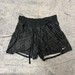NIKE ナイキ ランニングショーツ ショートパンツ ブラック 総柄 スポーツ