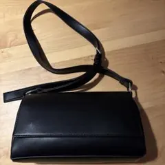 ビアズリー風レザーショルダーバッグ 黒