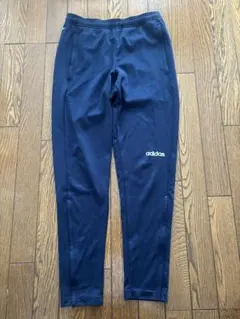 アディダス　パンツ　ジャージ　長ズボン　トレーニングウェア　Mサイズ