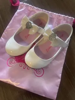 Item thumbnail for item 5e9b52cf-75db-479c-926a-642ac6c5c6aa