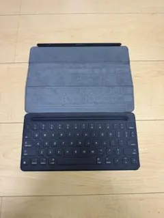 iPad Pro/Air用Smart Keyboard