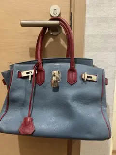 Item thumbnail for item 13325b0b-ed5b-43e8-a423-e7c598f4c274