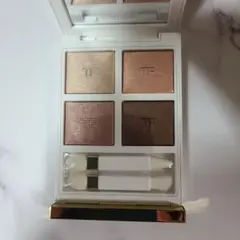 TOM FORD ソレイユ アイ カラー クォード 03のサムネイル