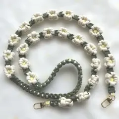 スマホショルダーストラップ　花　携帯電話