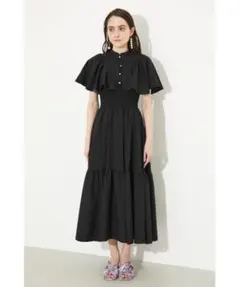 rienda フレアスリーブペイントフラワーワンピース