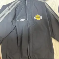 NBA チームロゴ刺繍 サイドライン ナイロントラックブルゾン