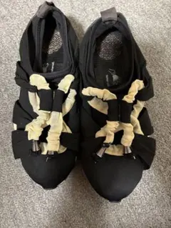 リハーズオール　スニーカー　25.0