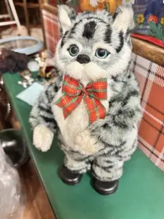 2026年最新】昭和レトロ猫ぬいぐるみの人気アイテム - メルカリ