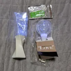 ARASHI ペンライト　ふたつと緑のアクリルプレートひとつ