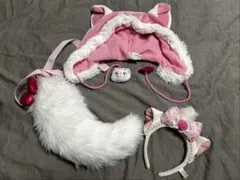 ディズニー マリーちゃん マフラーキャップ - メルカリ