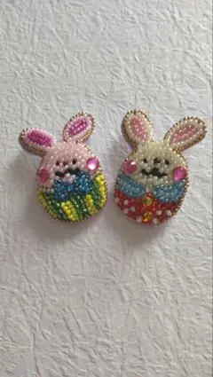 イースター ウサギ(ピンク) ビーズブローチ ビーズ刺繍 アクセサリー