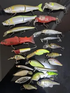 バスフィッシング　バス釣り用プラグ・ワームまとめ売り Amazon.co.jp: フィッシングワーム、バスフィッシングワームキット