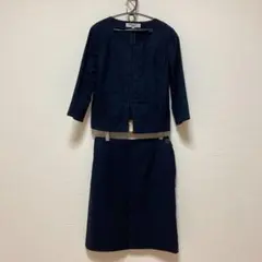 【値下げ】レディースノーカラー夏スーツ