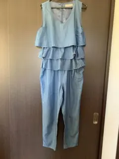 値下げ　デニム風オールインワンのサムネイル