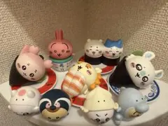 ちいかわ寿司 フィギュアコレクション　うさぎ、古本屋、