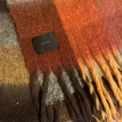 Item thumbnail for item 16625507-cd24-44ea-bf17-8debe913b573