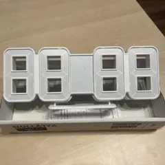 IKEA（イケア）　置き掛け時計デジタルのサムネイル