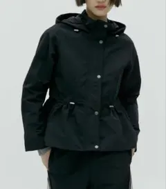 H&M ペプラムウィンドブレーカー