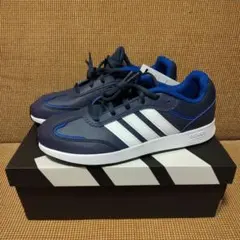 梨*。様 アディダススニーカー ZX700 BY9267 - メルカリ
