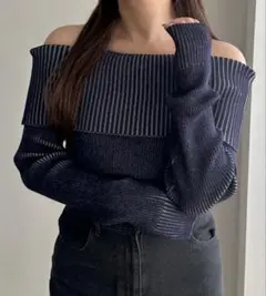 ネイビー オフショルダー ニット