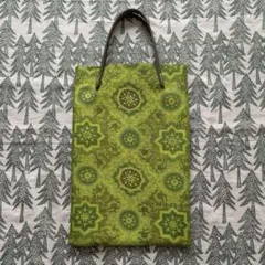 お洒落　高級ビンテージシルク　本革持ち手　サブバッグ　山葡萄籠お好きな方に