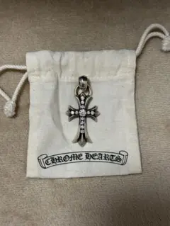早い者勝ち CHROME HEARTS CHクロス ペンダント パヴェダイヤ