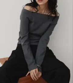 Aunt Marie's カップ付きオフショルリブトップス/カットソー