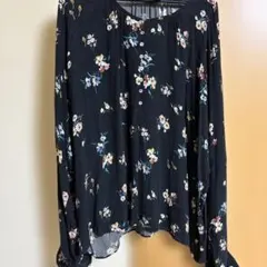 Spick & Span 花柄 長袖ブラウス