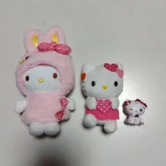 ハローキティ　ぬいぐるみマスコット