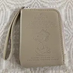 新品◆スヌーピーSNOOPY パスケース　定期入れ　/usj/NISSEI