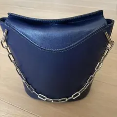 ネイビー バケツ型バッグ チェーンストラップ付き