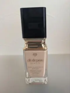 【クレ・ド・ポー ボーテ】タンフリュイドエクラ ナチュレル オークル00