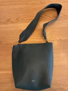 CELINE サングル　バケット　スモール ショルダーバッグのサムネイル