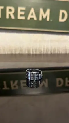 GIVENCHY Spoon ring 20号