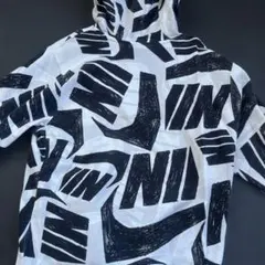 NIKE ストライプデザイン パーカー