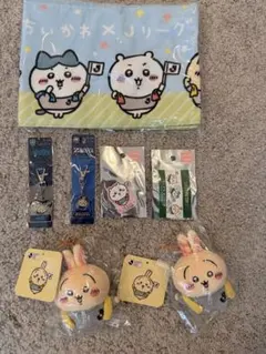 ちいかわ×Jリーグ コラボ サッカーボールぬいぐるみ - メルカリ